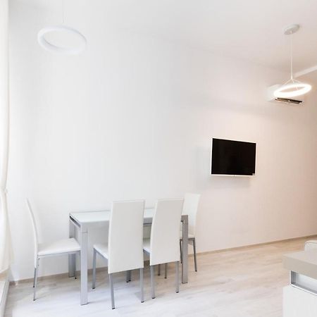 Magnoliaapartments - 18A Visconti Duomo Milaan Buitenkant foto